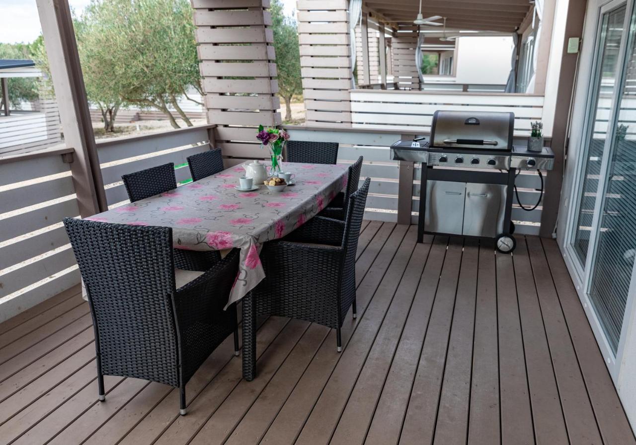 Mobile Home Whit Sea View Lavojesa Drage Exterior foto